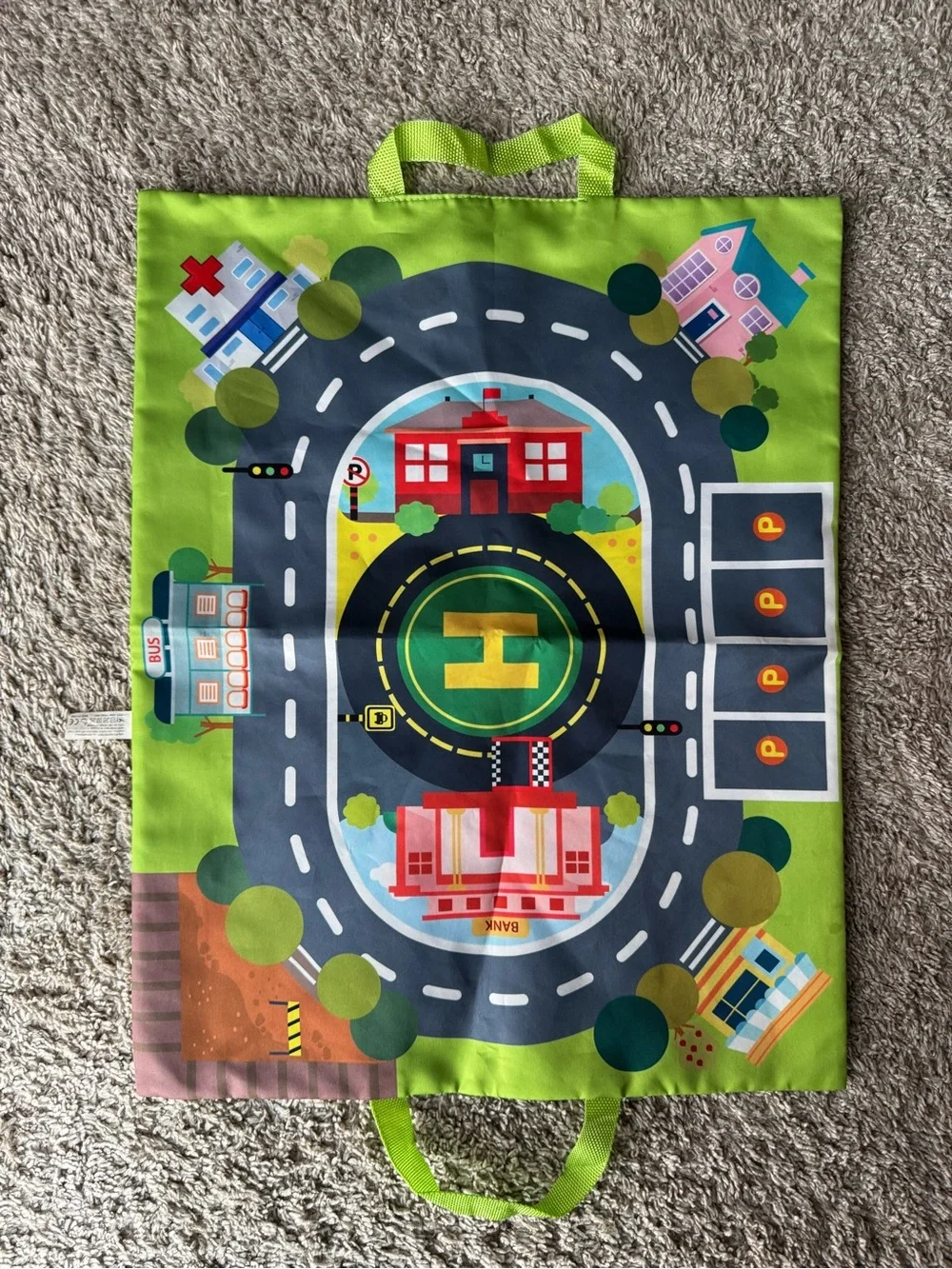 Kids City Road Play Mat with 5 Toy Vehicles – Police, Trucks, Crane & Airplane
